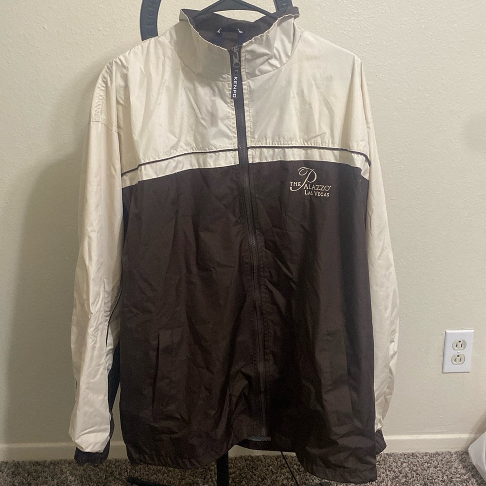 Kenpo windbreaker the palazzo las vegas